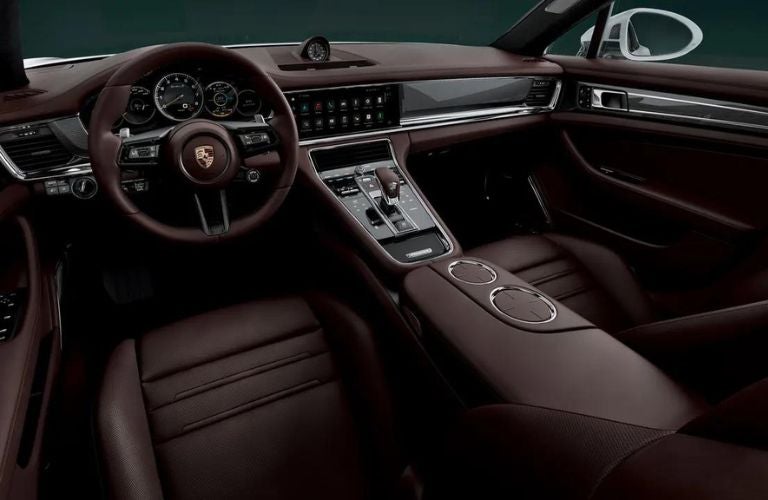 2022 Porsche Panamera interior