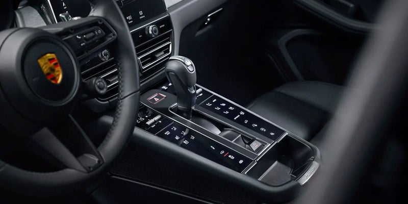 2023 Porsche Macan Interior