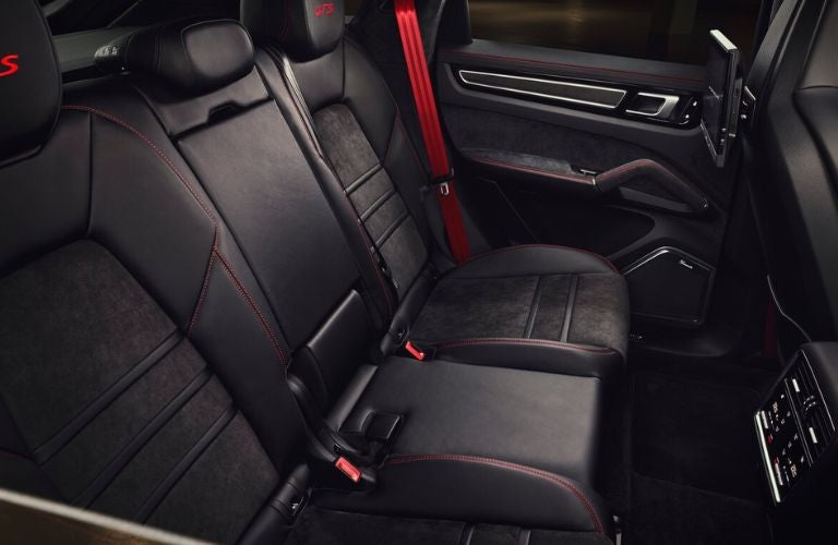 2025 Porsche Cayenne GTS Interior
