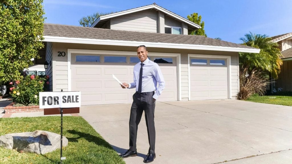 Thinking about selling your home? A new roof might be the key to attracting buyers and boosting your resale value.