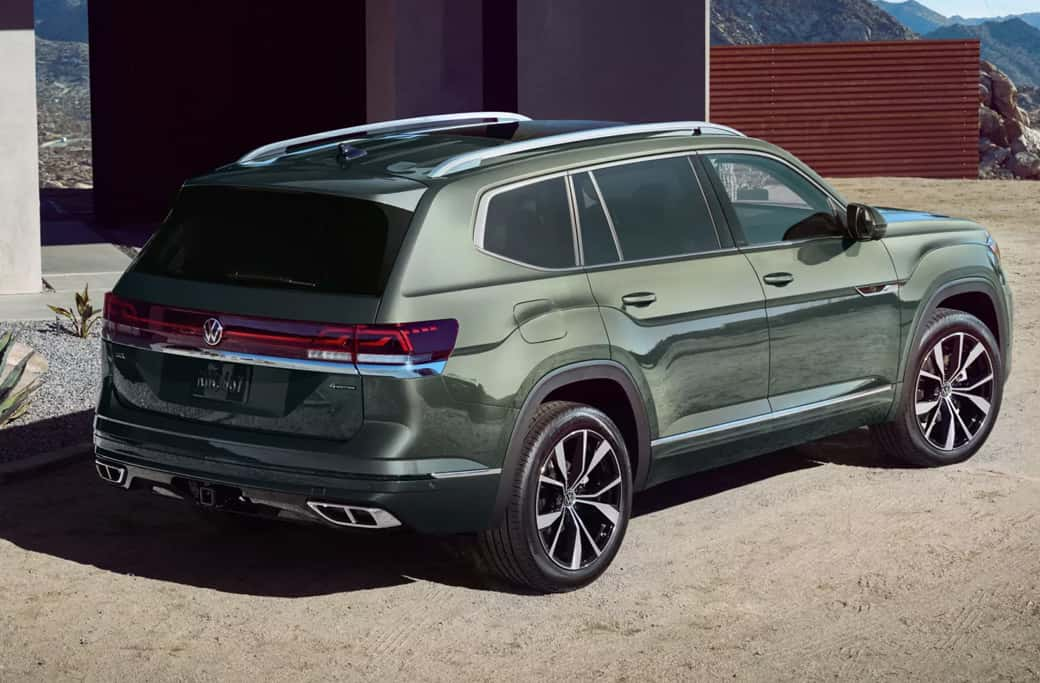 2026 Volkswagen Atlas vs Toyota Highlander