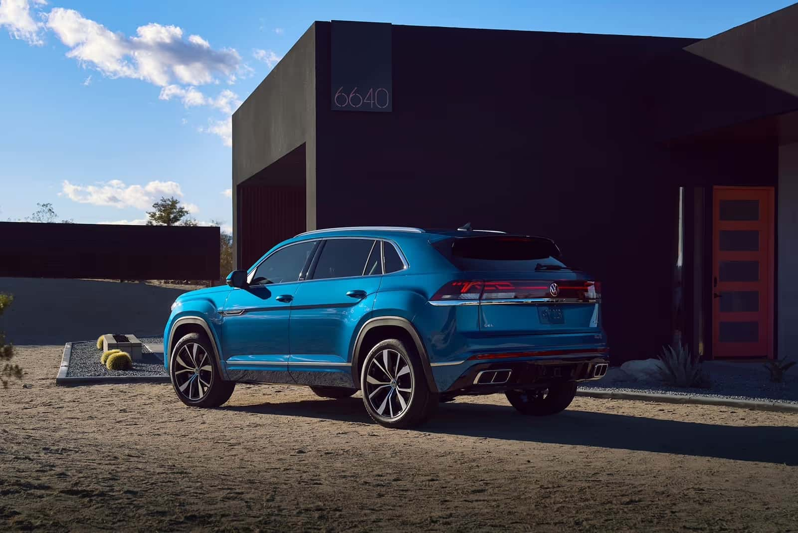 2025 Volkswagen Atlas Cross Sport Overview