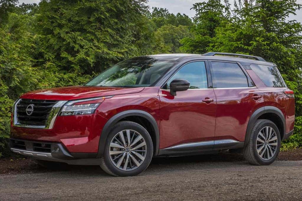 Nissan Pathfinder vs Ford Explorer