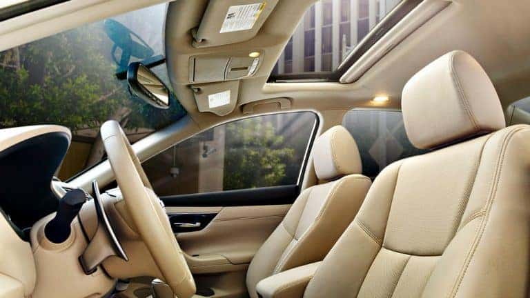 2017 Nissan Altima Interior