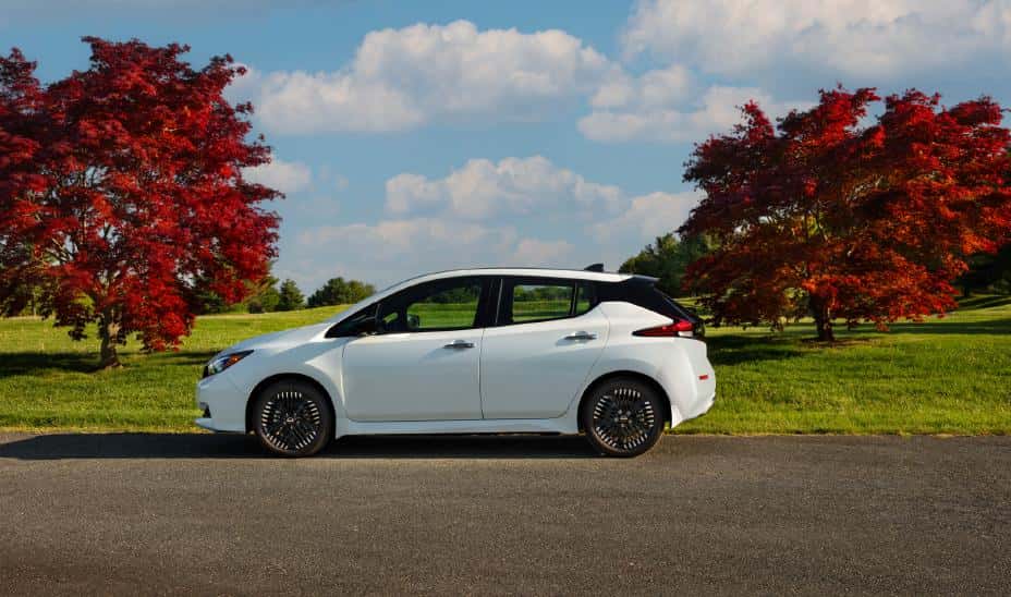 2025 Nissan LEAF