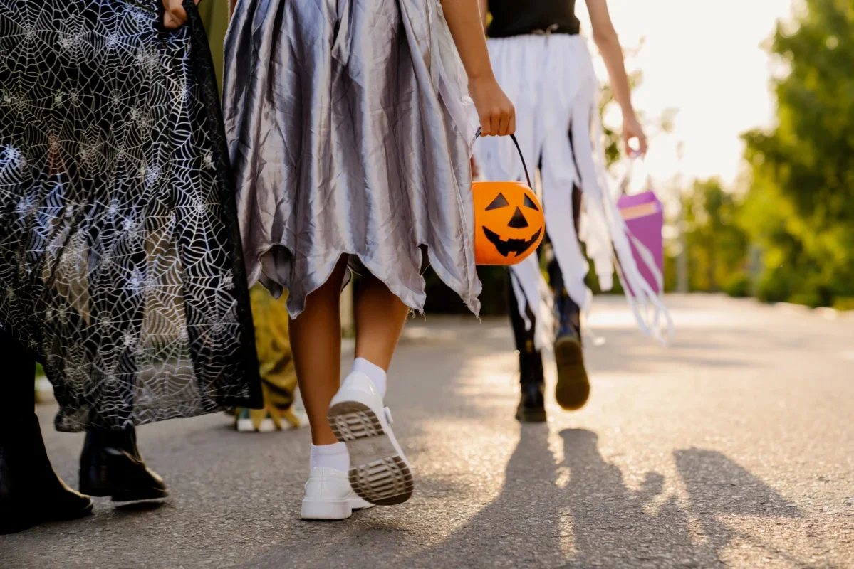 children walking