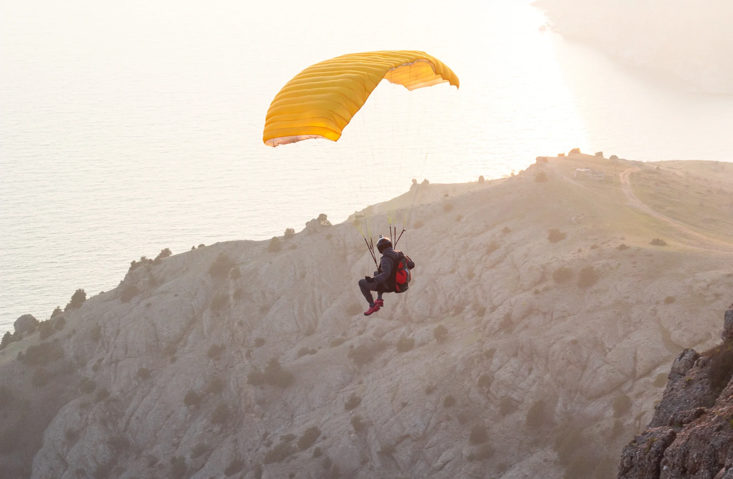 Who-Is-Liable-for-a-Skydiving-Accident-in-Hawaii-scaled