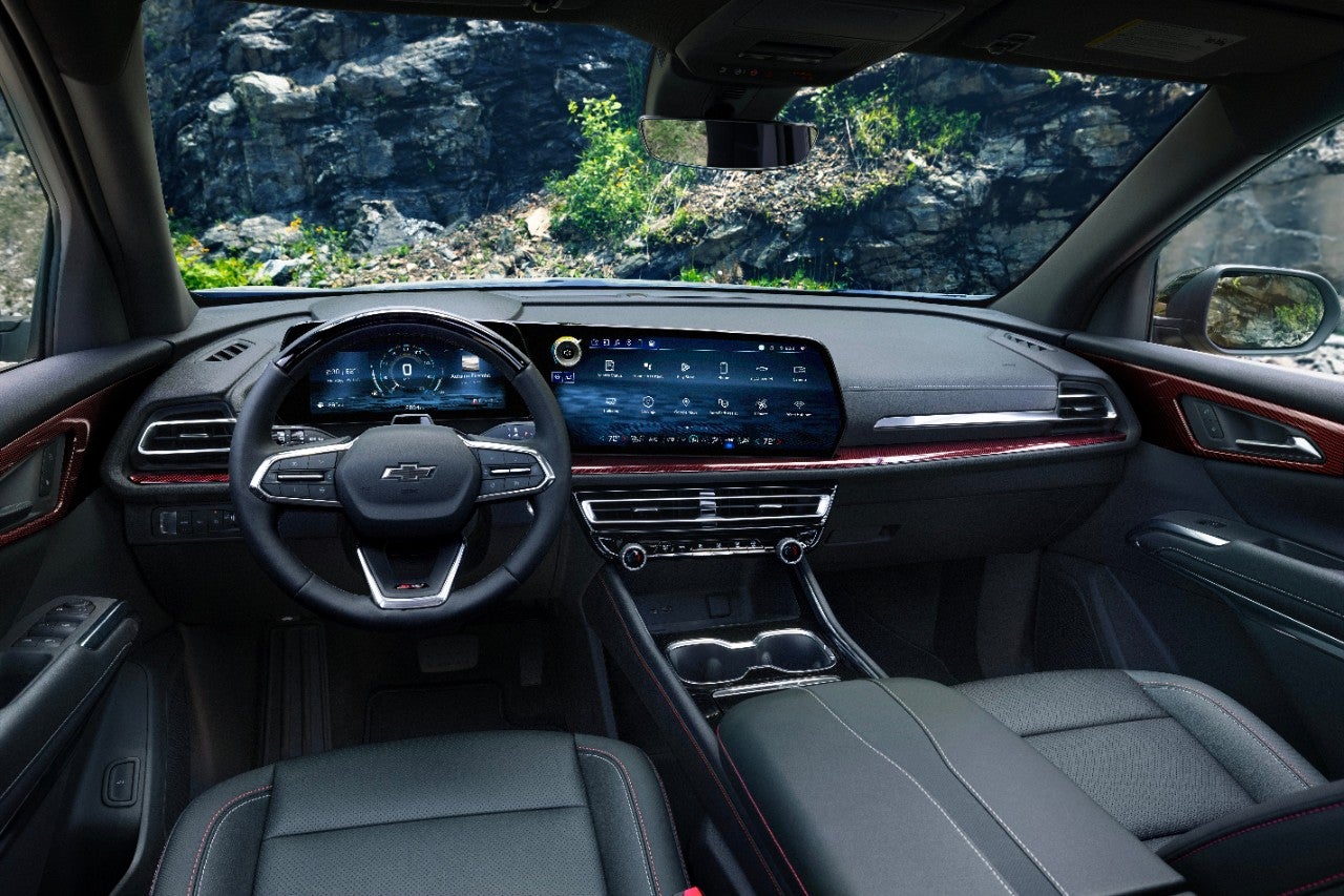 2025 Chevy Traverse Interior