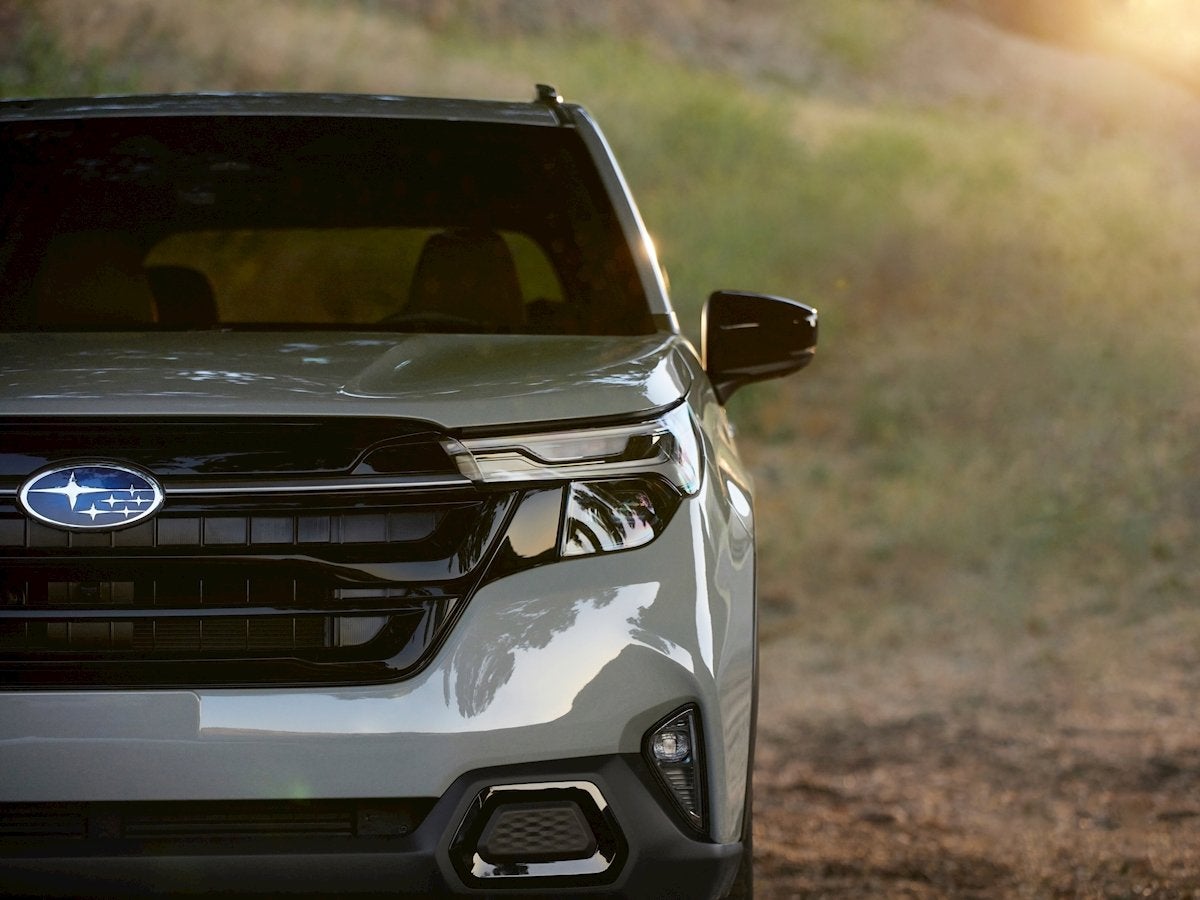 Subaru Leasing vs Financing: What’s Right for You?