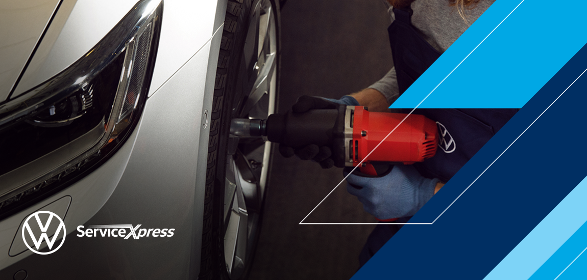 Volkswagen service hero image at Molle Volkswagen in Kansas City