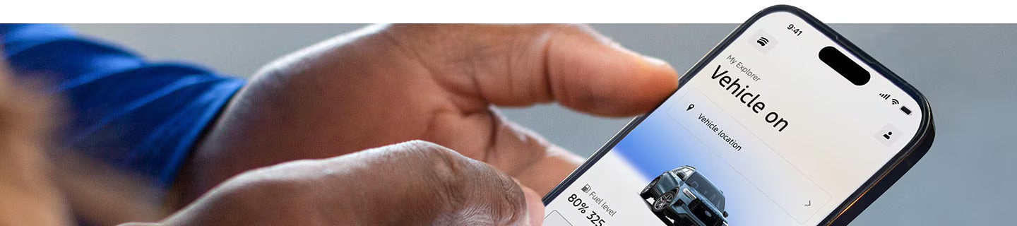 Ford-App_Dealer-Hand_Light-3_billboard