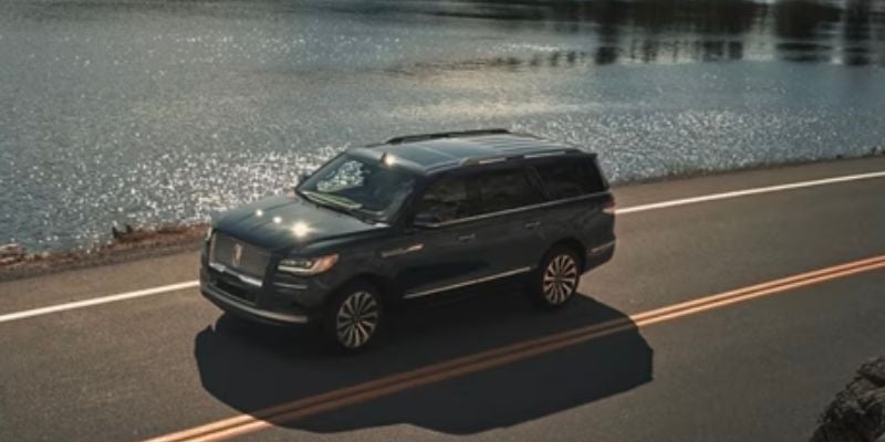 2024 Lincoln Navigator design