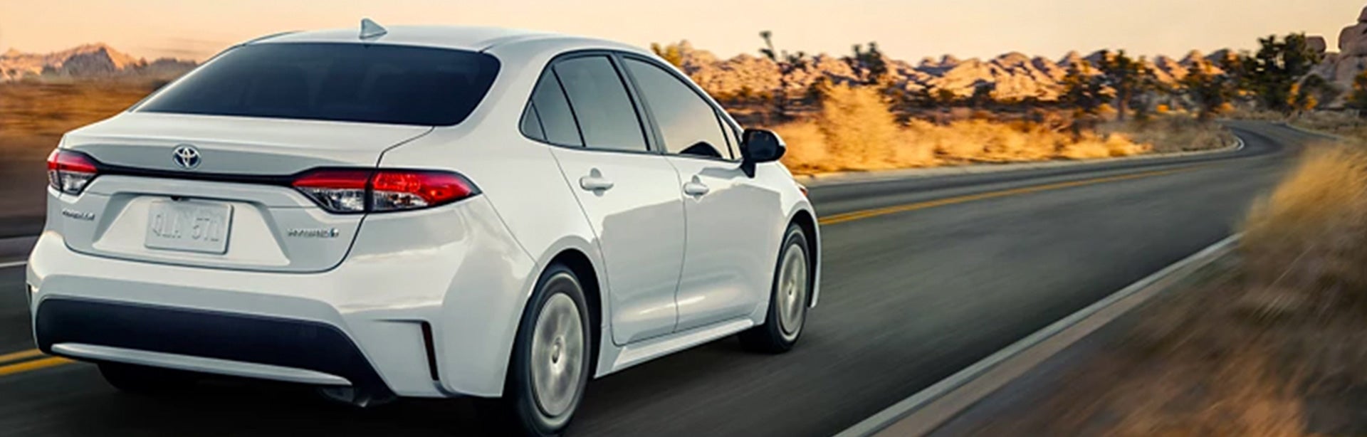 2022-corolla-hybrid