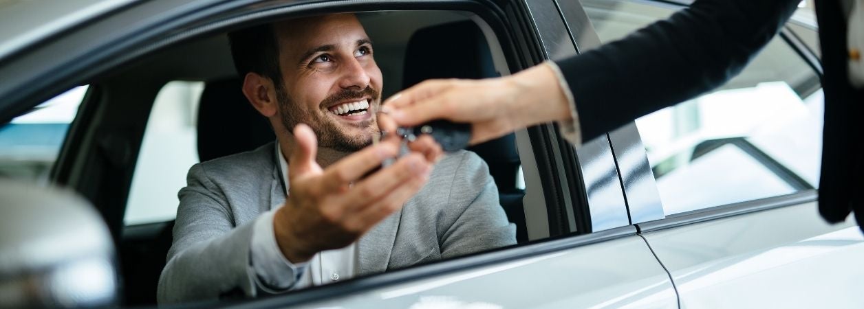 image for article titled Advice for the First-Time Car Owner: How to Maintain Your New Car