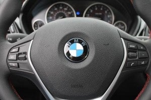 Capital BMW logo steering 2013