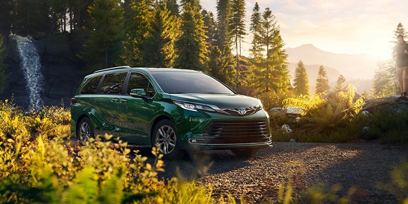 2021 Toyota Sienna | Peruzzi Toyota