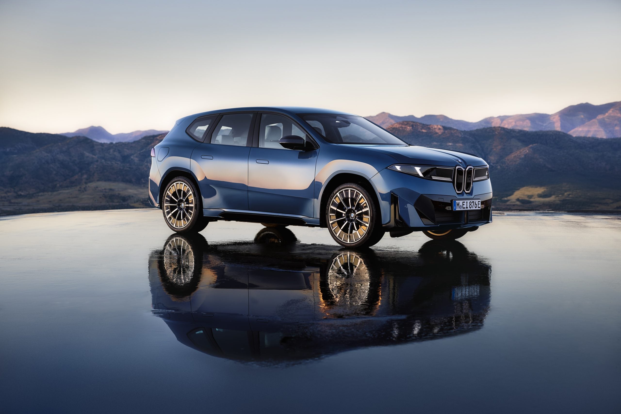 2027 BMW iX3 50 xDrive