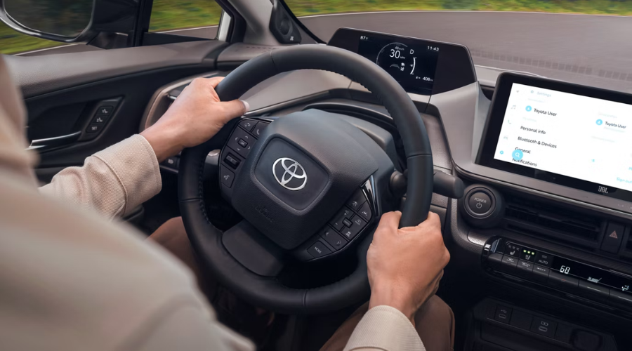 2026 Toyota Prius Prime PHEV Classic Toyota in Waukegan, IL