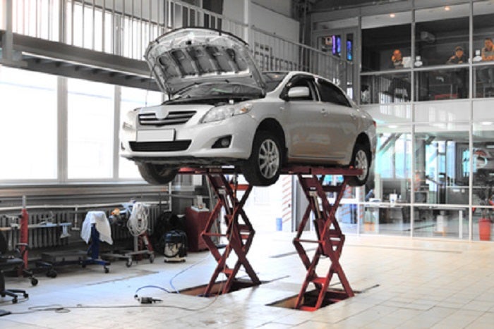 Car on the elevator