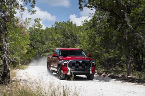 2022_Toyota_Tundra_Limited_TRD_Off-Road_Supersonic_Red_066.jpg-600x400