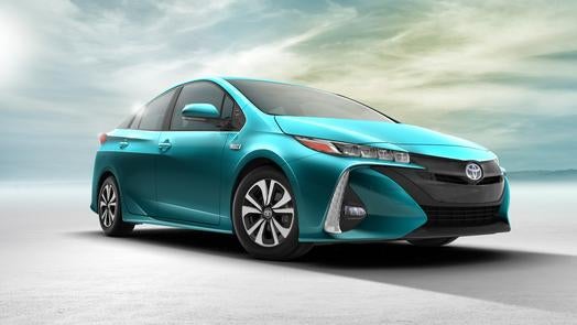 2017_Toyota_Prius_Prime_01_147F8488B0069894830BB5CA3B28EB2465138498_low
