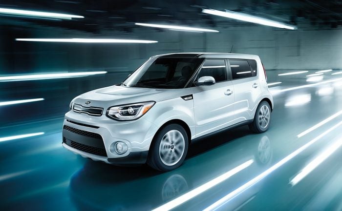 2018-kia-soul-crossover-white