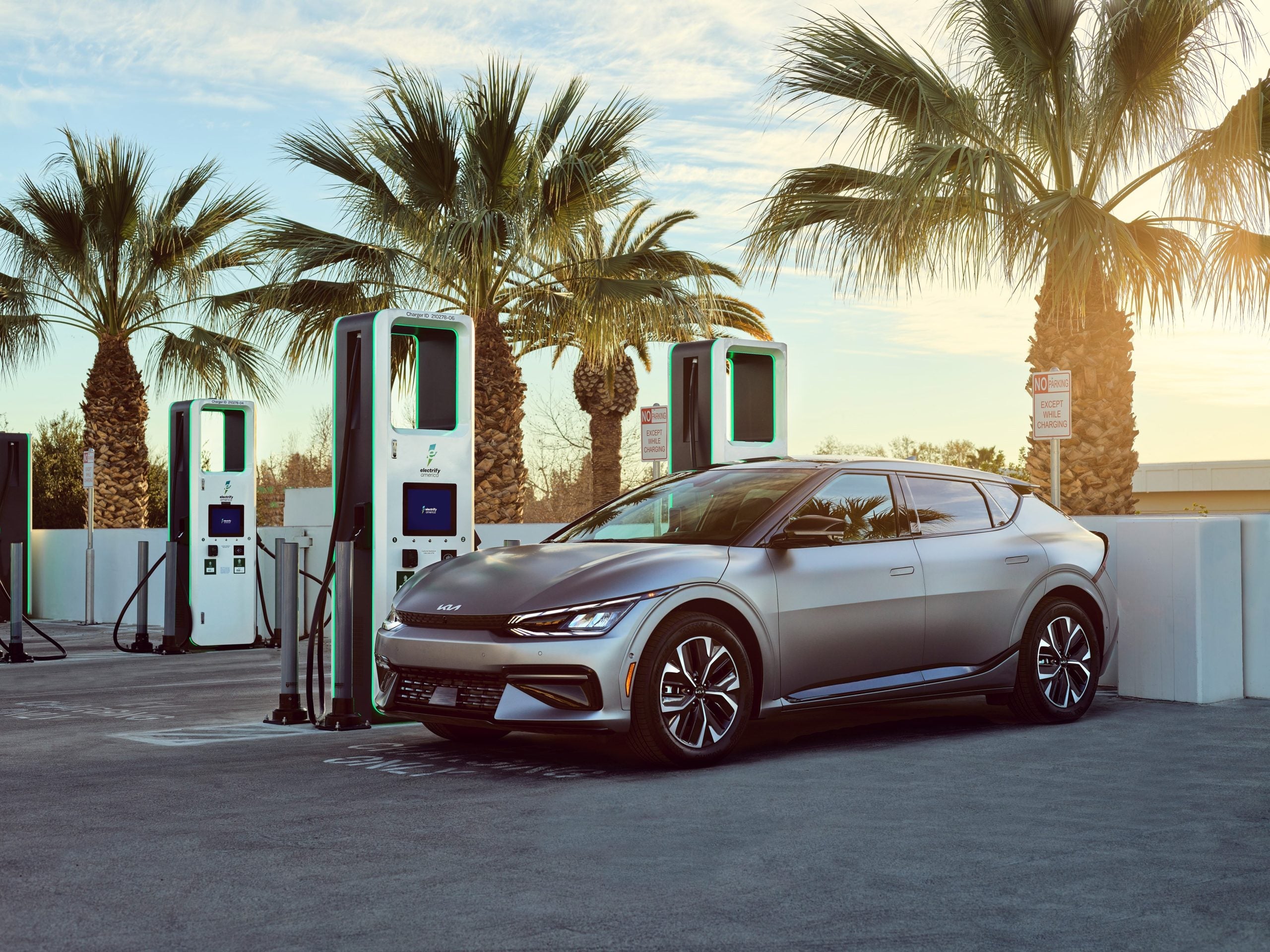 18476_KIA_AMERICA_COLLABORATES_WITH_ELECTRIFY_AMERICA_TO_PROVIDE_EV6_BUYERS_WITH