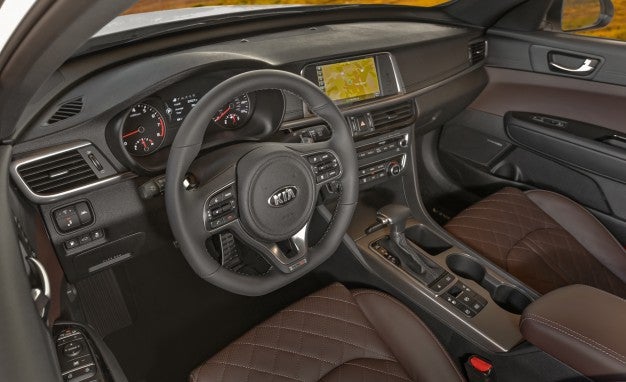 2016-Kia-Optima-1271-626x382