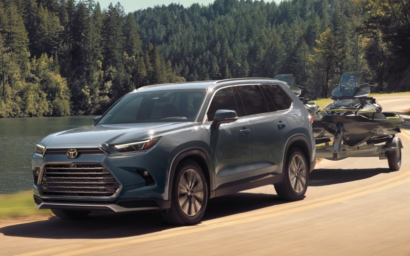 AWD Confidence for Weekend Family Trips around Pueblo, CO — Why the 2026 Toyota Grand Highlander Hybrid Shines
