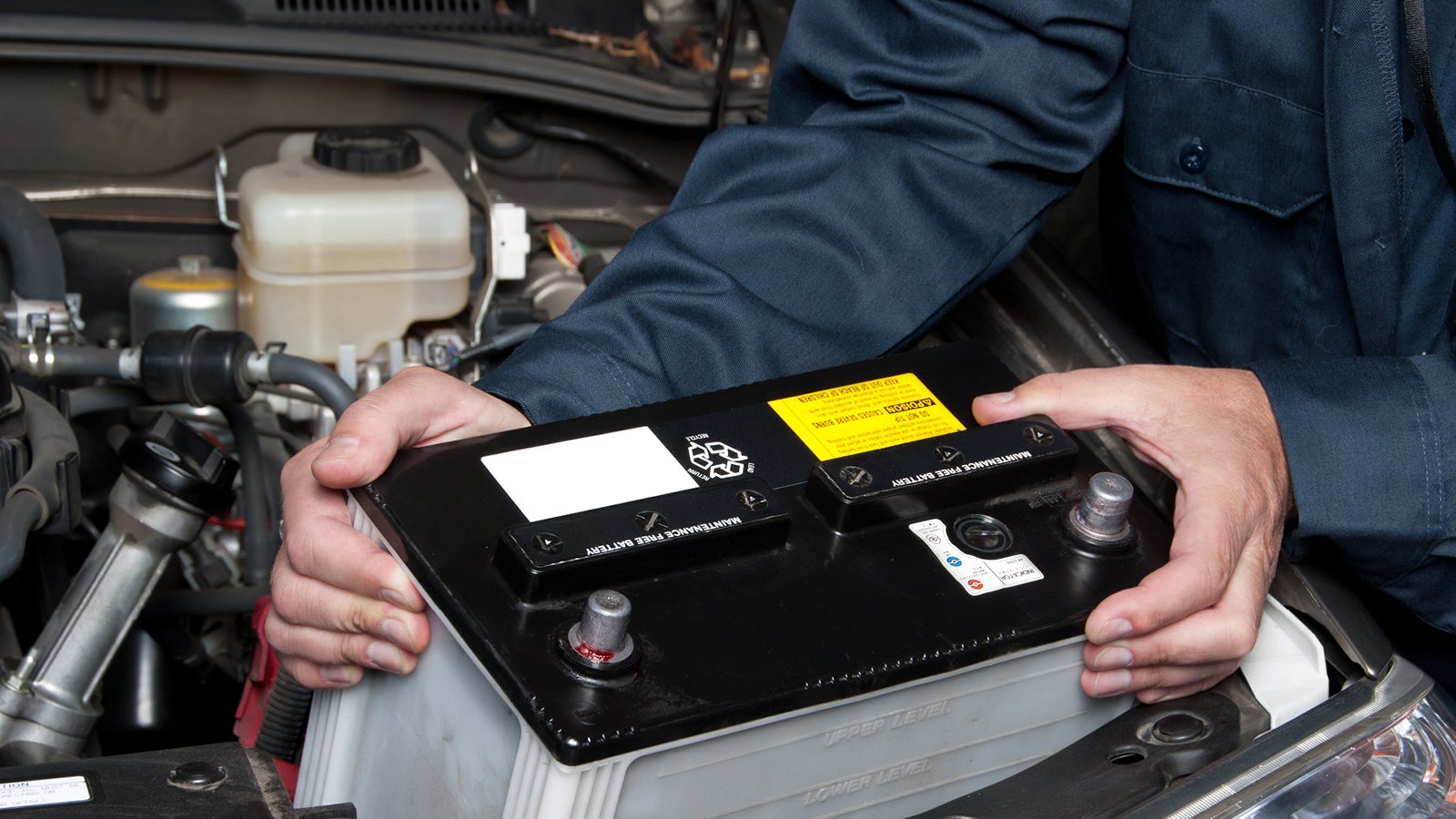 How to Clean Car Battery Terminals