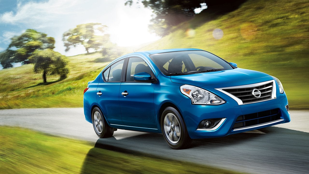 2017-nissan-sentra-rear-profile-large