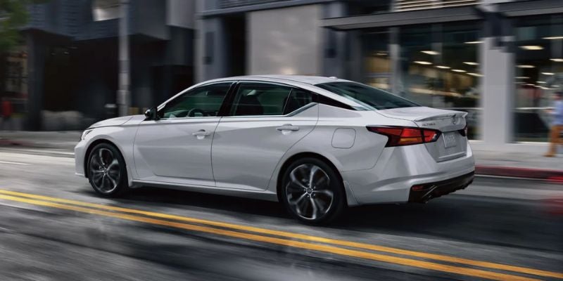 2025 Nissan Altima design