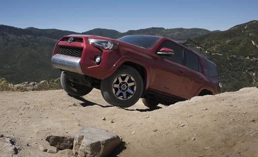 2017_Toyota_4Runner_TRD_OR_Prem_03_AD9F570FFFC981D1EF9FBE113F28B3C95E085F1A_low