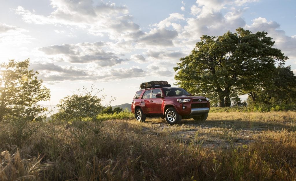 2017_Toyota_4Runner_TRD_OR_Prem_01_BAC638D3EBFDEC991FD4ED0967B1F6D8448FB130