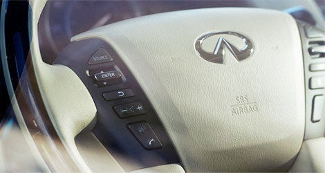 INFINITI Steering Wheel