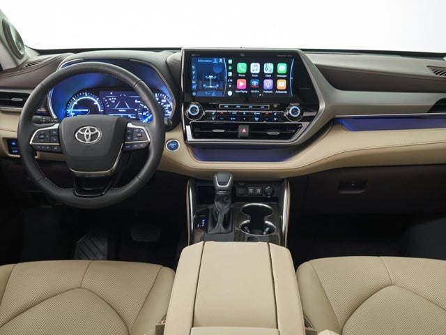 2022-toyota-highlander-interiod-jacksonville-fl