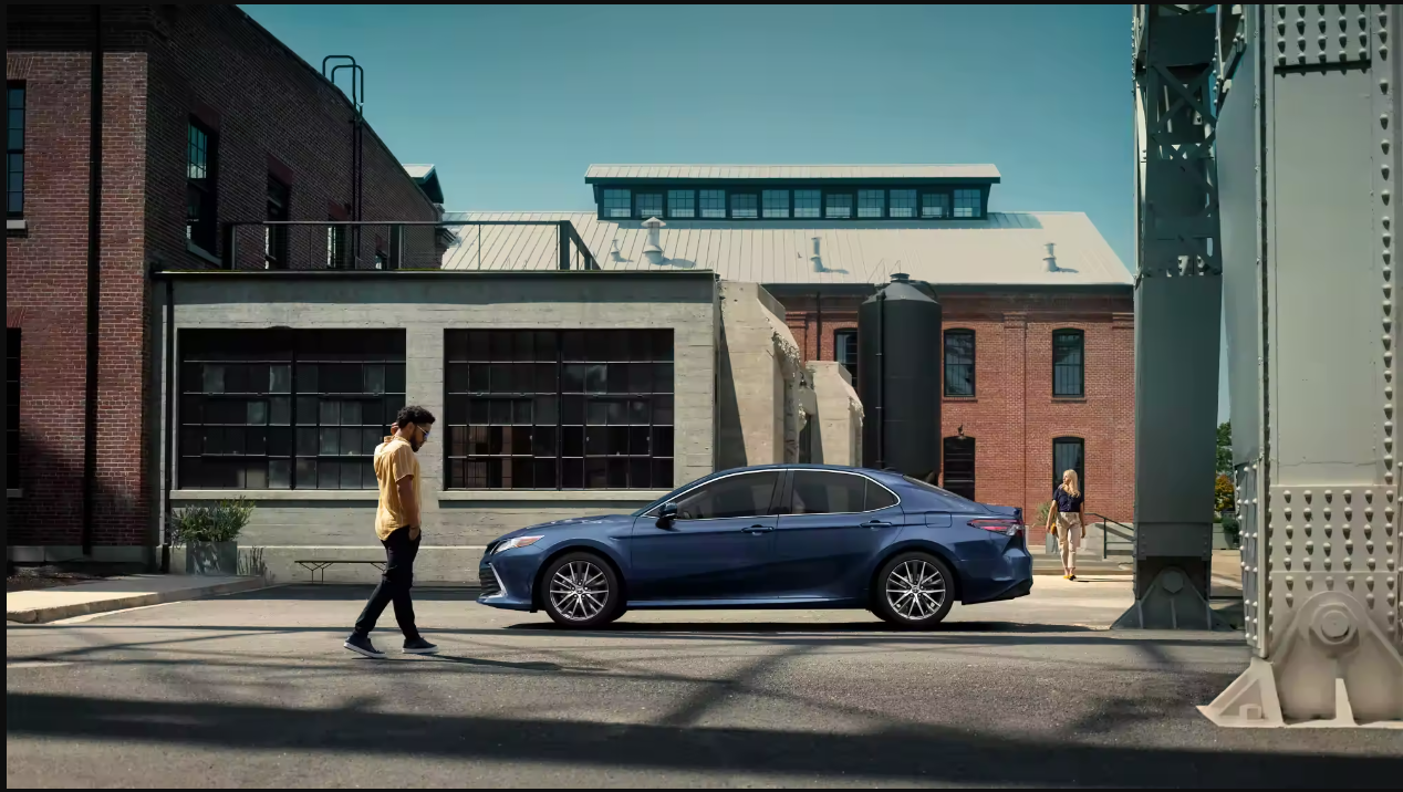 2024 toyota camry hybrid