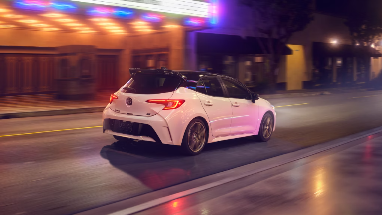 2025 corolla hatchback
