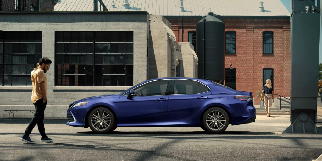 blue-toyota-camry