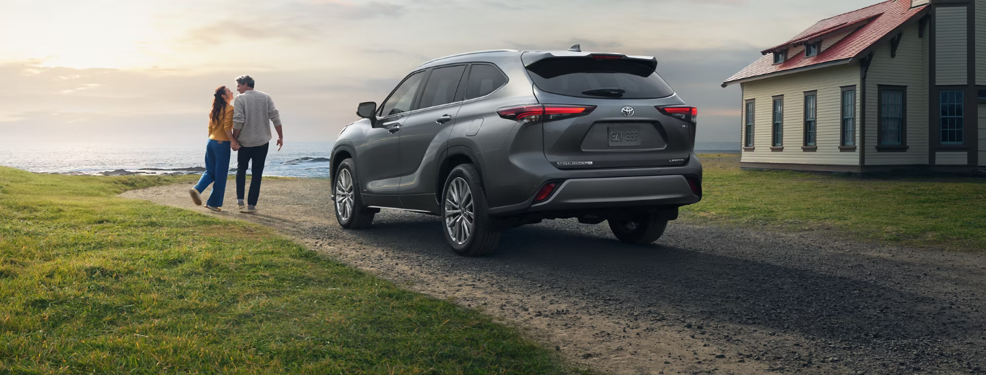 2025 Toyota Highlander Hybrid Limited 25th Edition