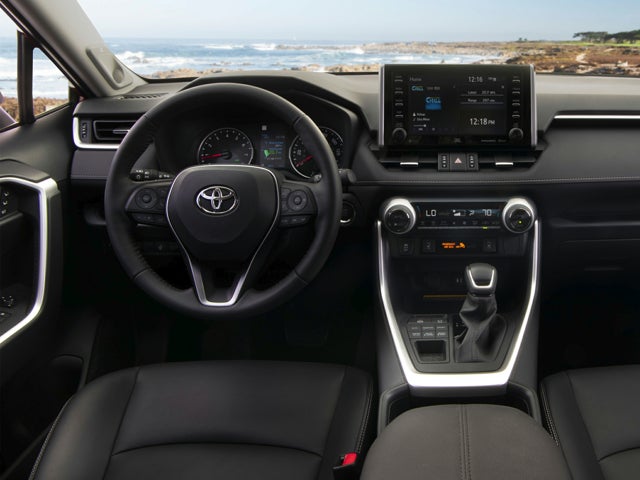 2022-toyota-rav-4-interior-features