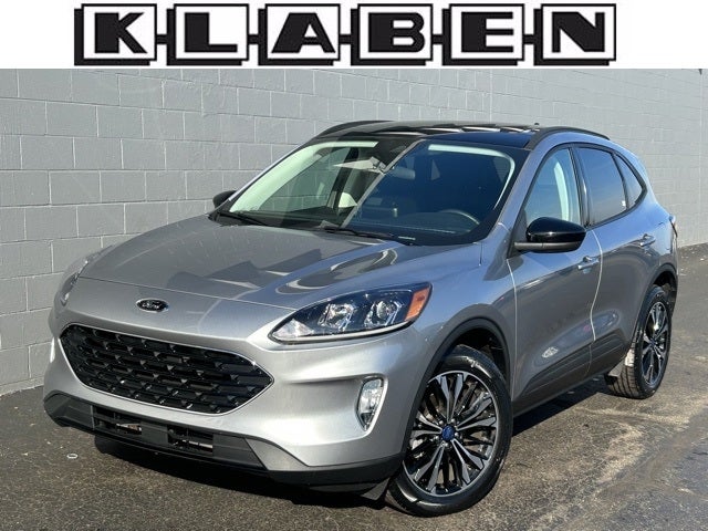 used 2022 Ford Escape car, priced at $32,888
