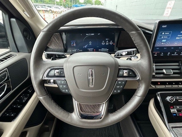 used 2022 Lincoln Navigator car, priced at $64,888