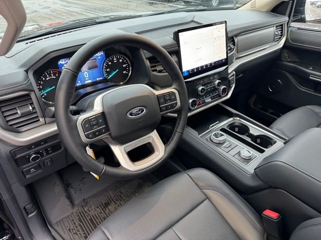 new 2024 Ford Expedition car, priced at $68,810