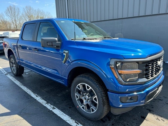 new 2024 Ford F-150 car, priced at $46,105