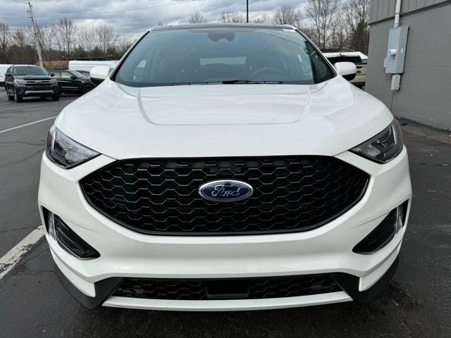 new 2024 Ford Edge car, priced at $46,545