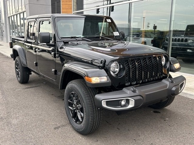 new 2023 Jeep Gladiator car, priced at $43,364