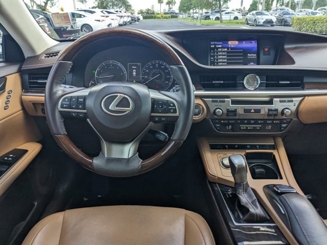 used 2018 Lexus ES car, priced at $29,822